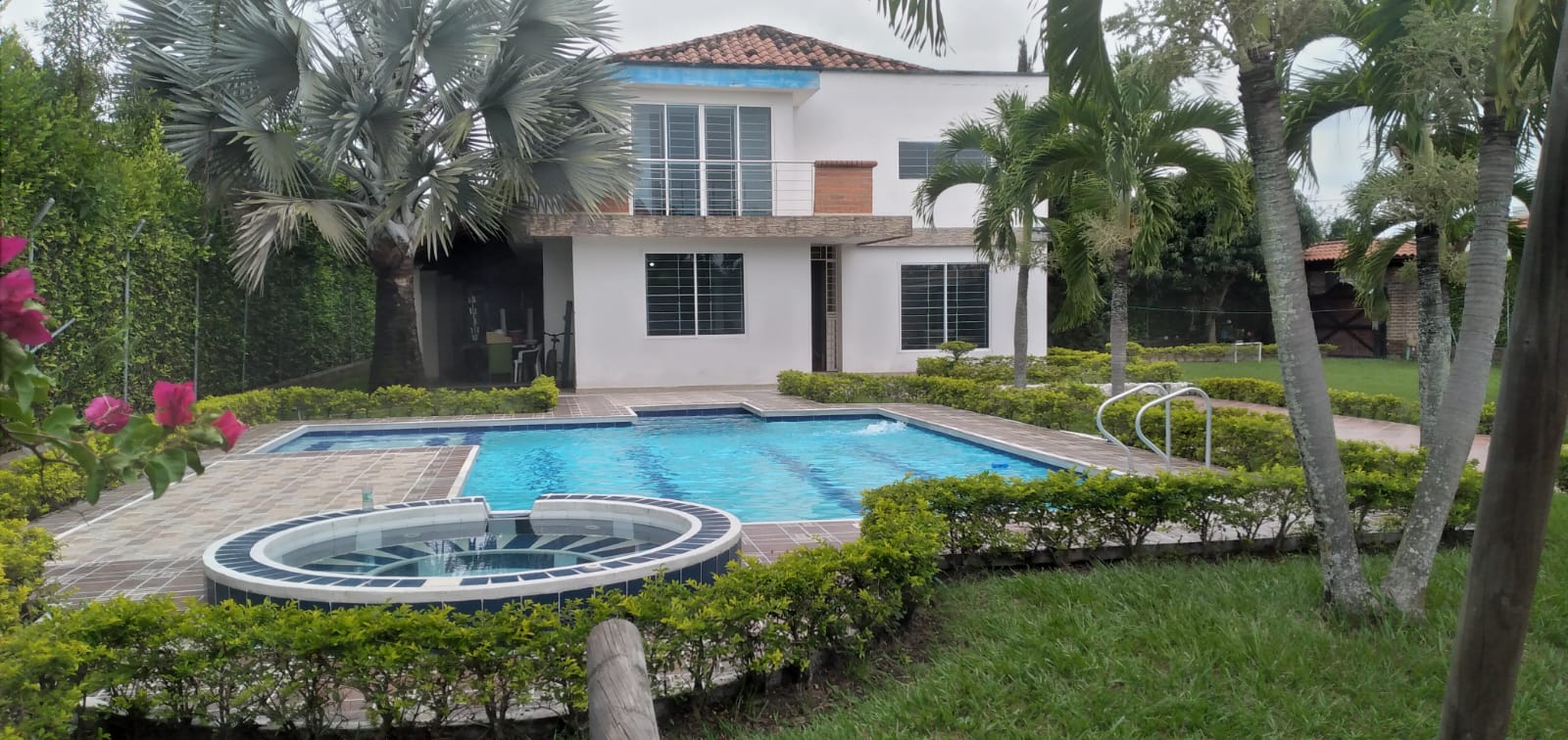 CASA CAMPESTRE EL LLANITO NARIÑO – VALLE DEL CAUCA