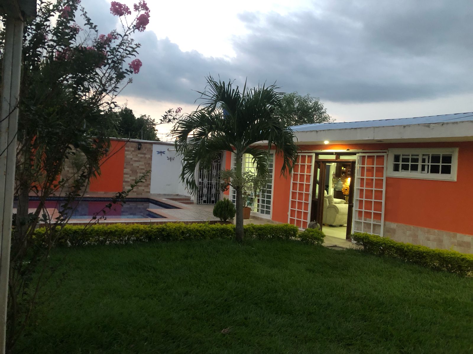 CASA CAMPESTRE  VEREDA TAMBORAL