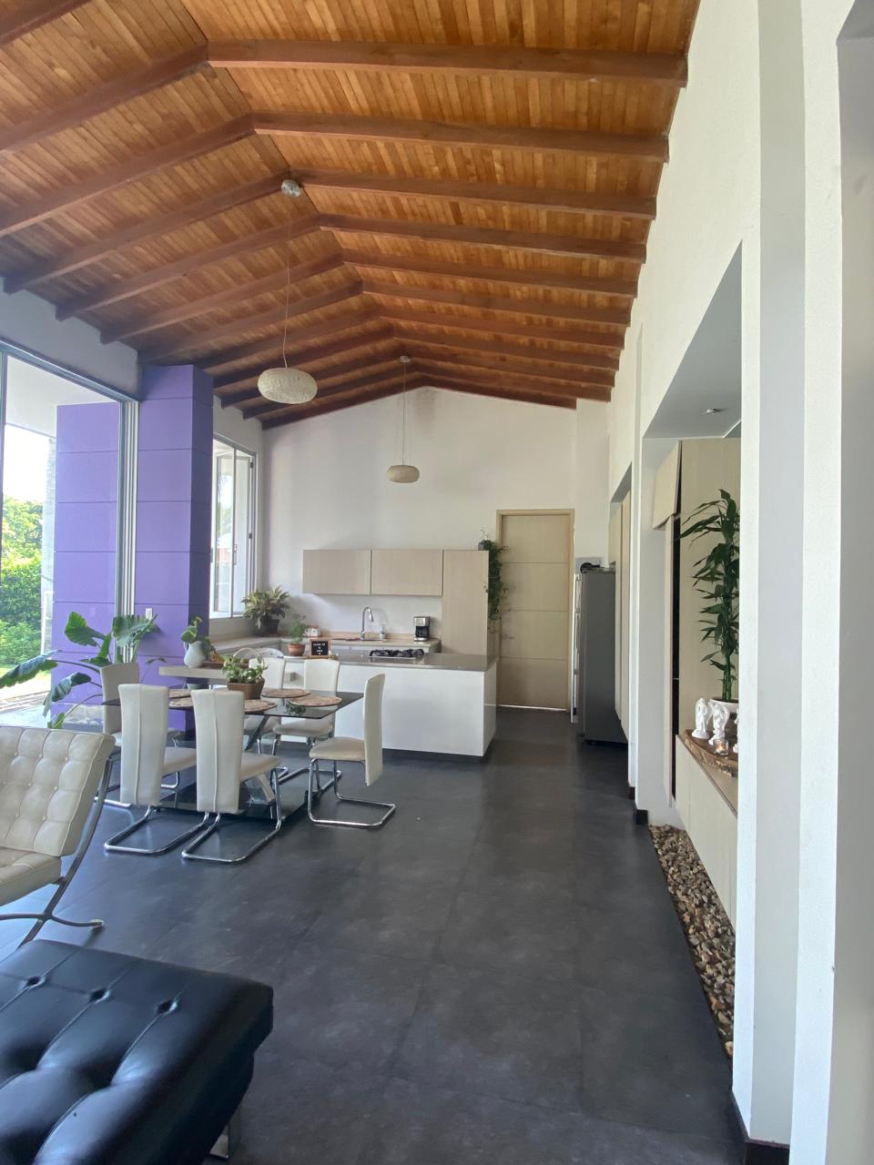 CASA CAMPESTRE BUGALAGRANDE