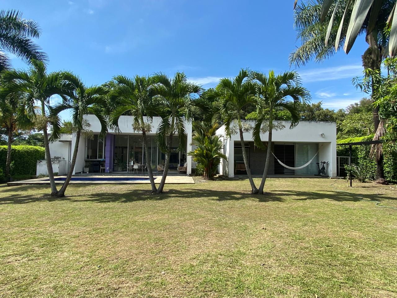 CASA CAMPESTRE BUGALAGRANDE