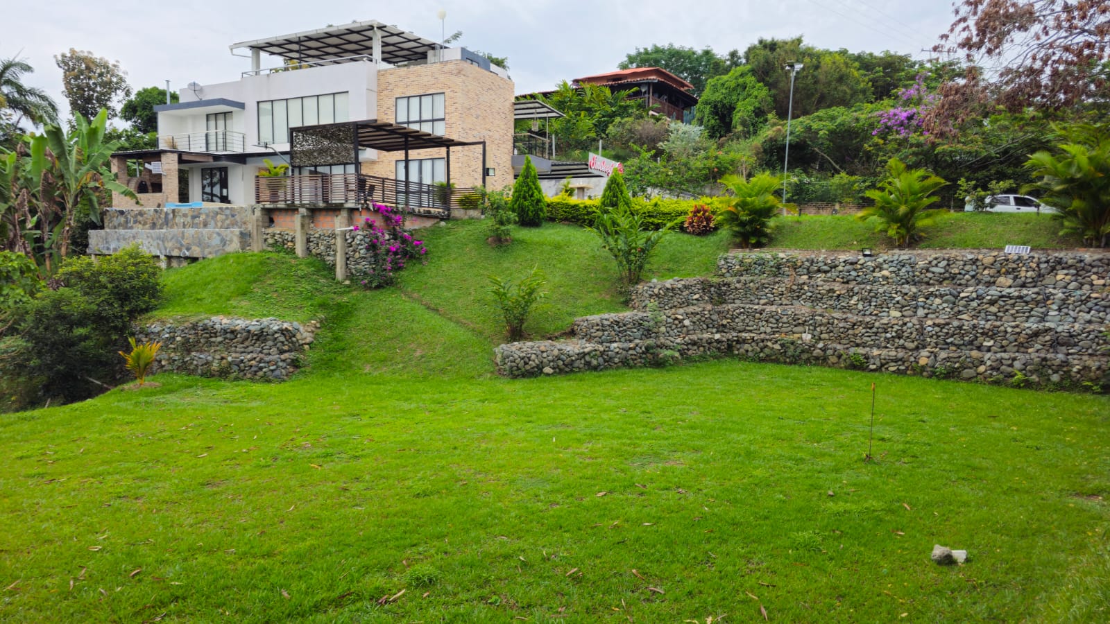 CASA CAMPESTRE VIA LA MARINA