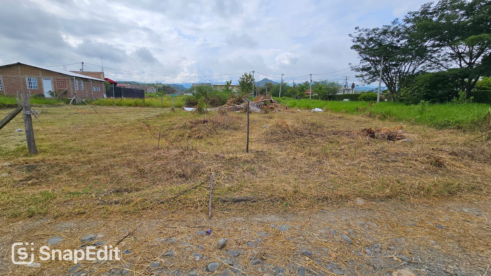 LOTE CAMPESTRE URB. EL LIBANO