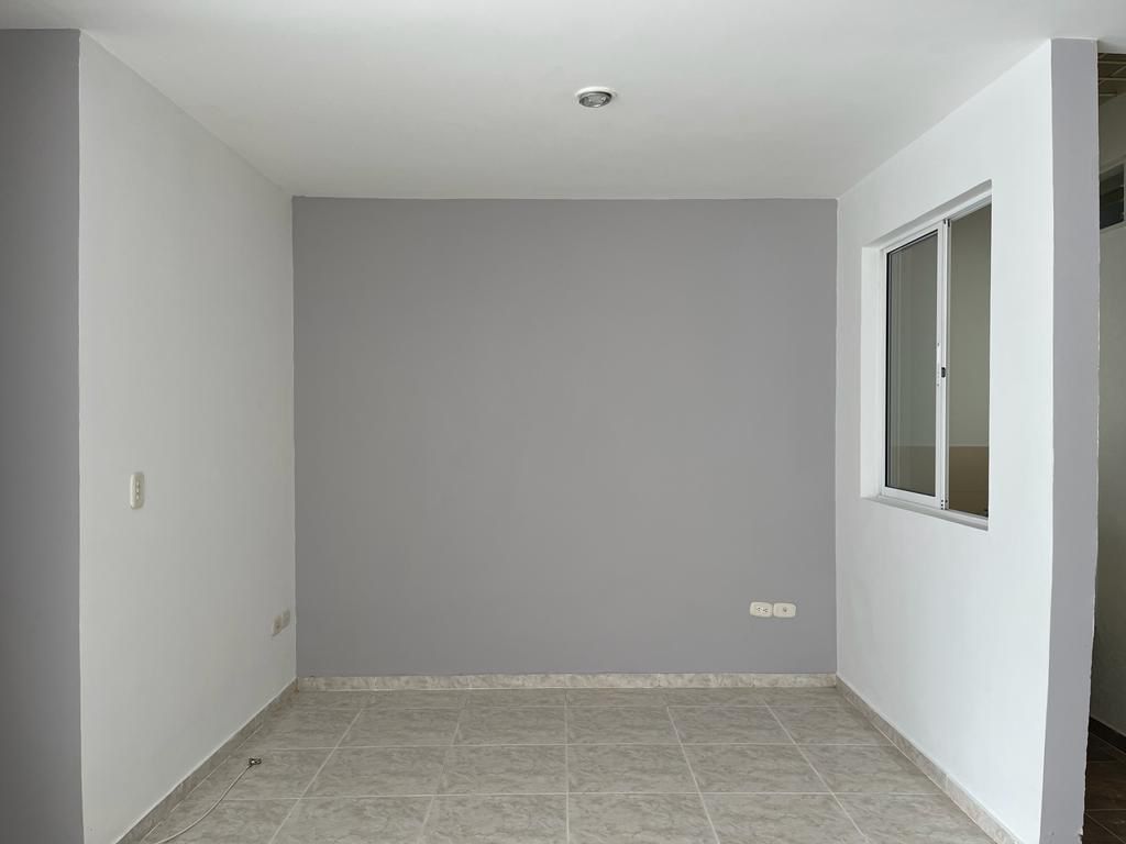 Casa Bifamiliar Barrio Lomitas