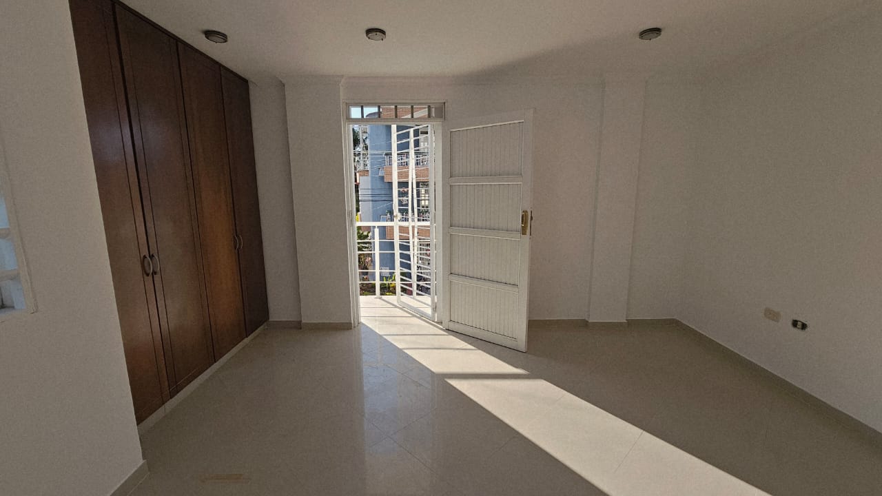 CASA ESQUINERA ENTRERIOS