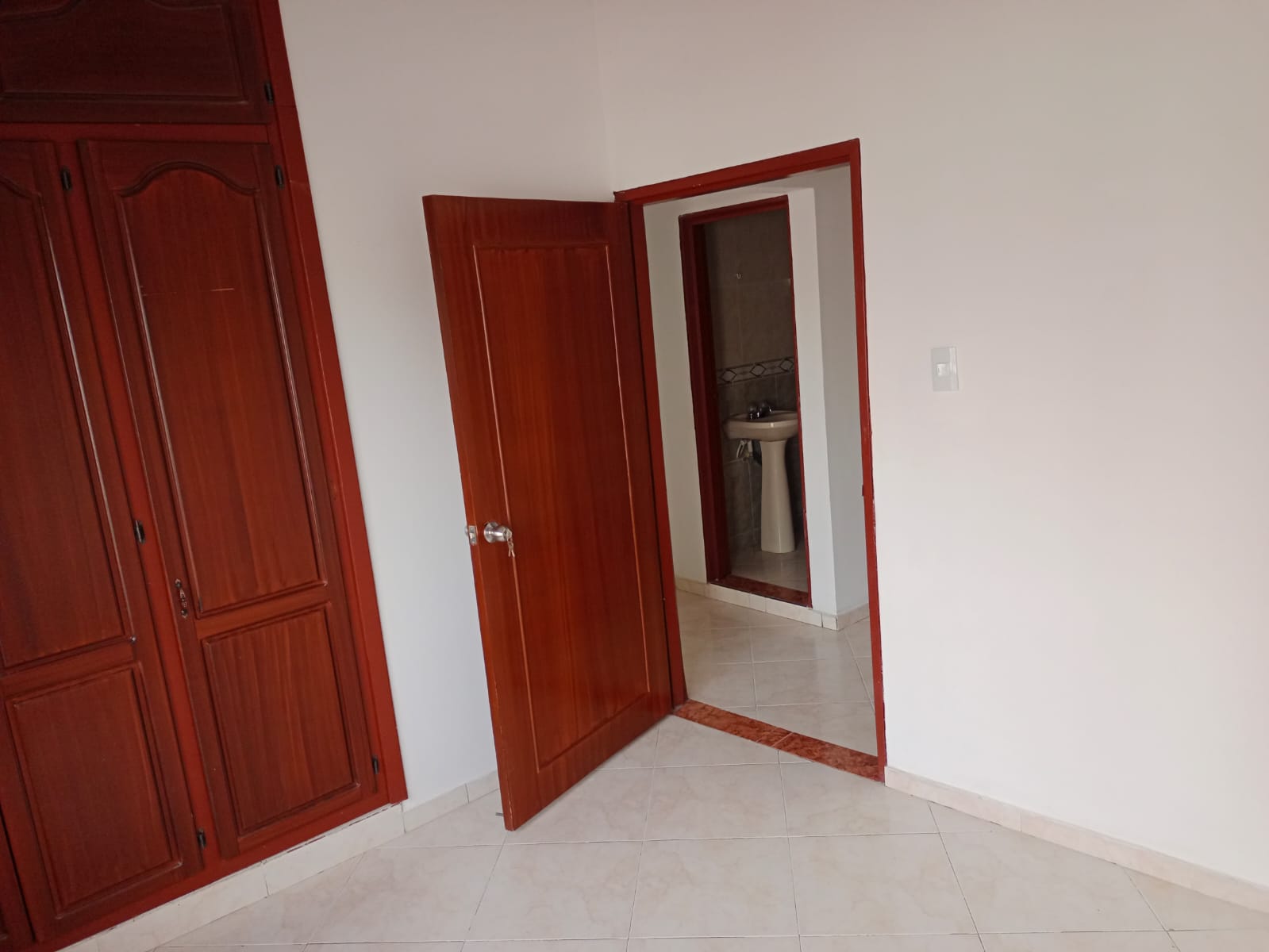 CASA ESQUINERA PRINCIPE – TULUA