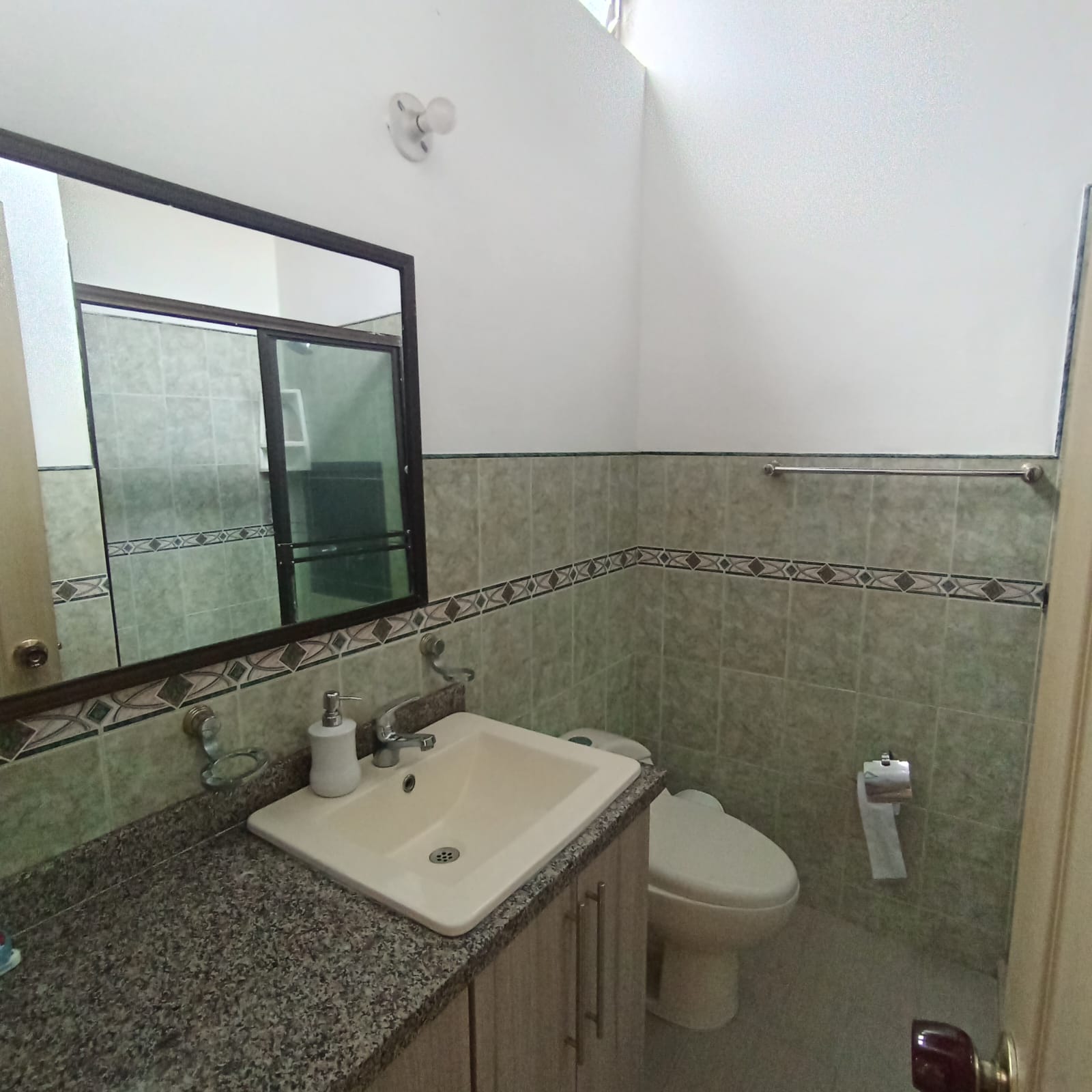 CASA NUEVO ALVERNIA – TULUA